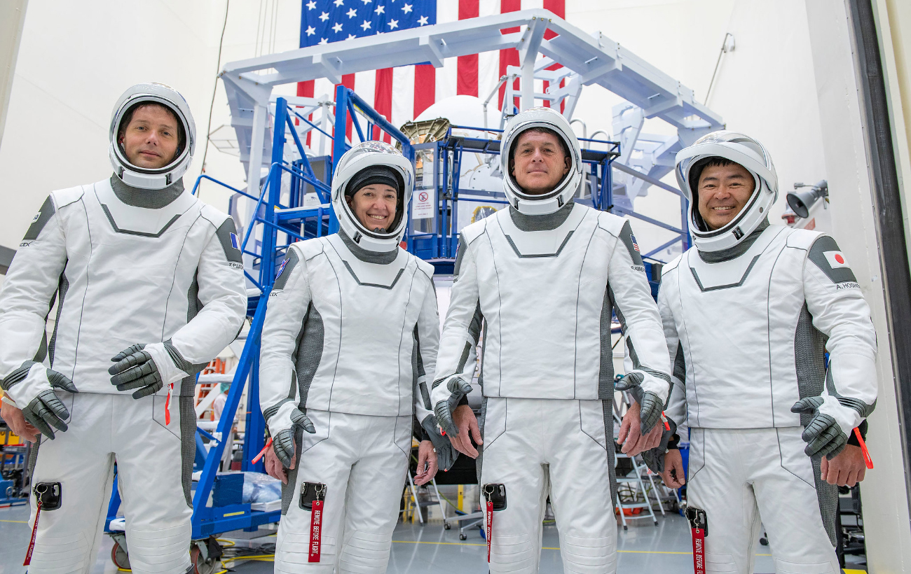 экипаж Сrew 2